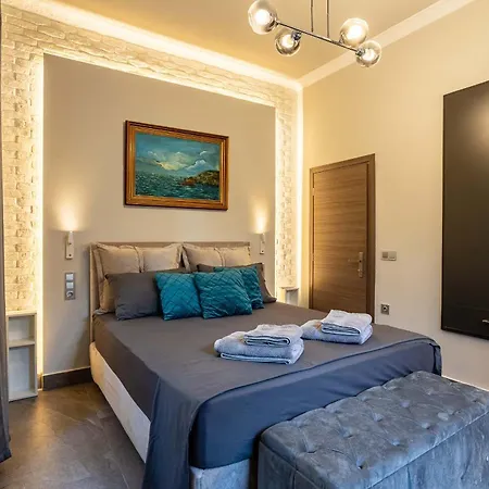 The Secret Garden - Courtyard & Private Pool Вилла *