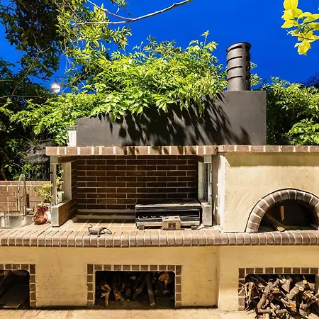 The Secret Garden - Courtyard & Private Pool *