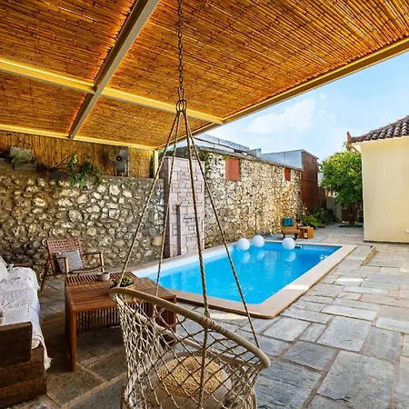 The Secret Garden - Courtyard & Private Pool Villa Kalamata