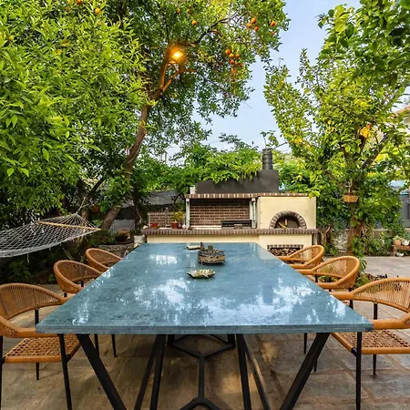 The Secret Garden - Courtyard & Private Pool * Каламата