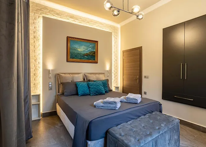 The Secret Garden - Courtyard & Private Pool Villa *