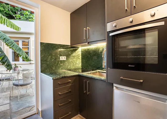 Villa The Secret Garden - Courtyard & Private Pool